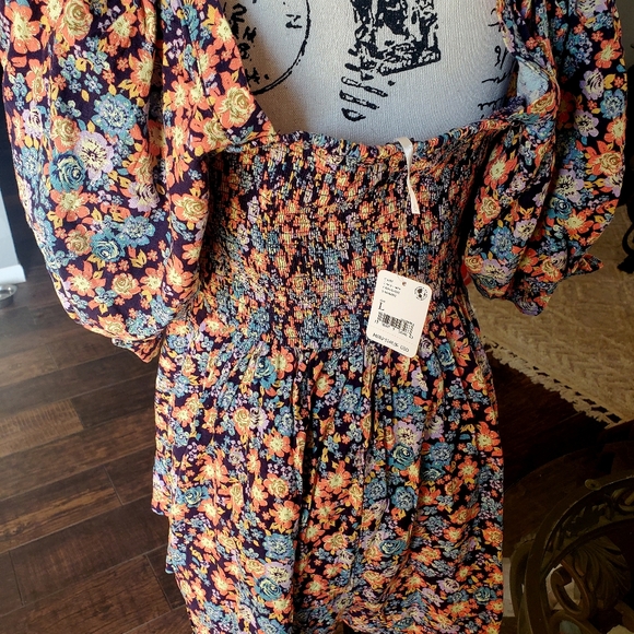 🌺NWT Free People Woman's "Show me Loe" Floral Romper🌻🌸🌺 - Picture 6 of 7
